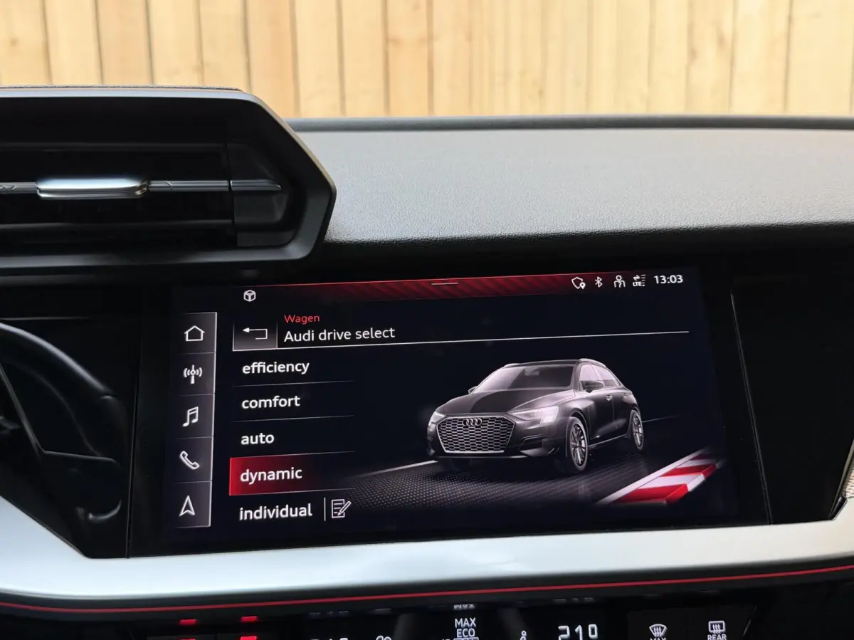 40 TFSI e Advanced edition SoH 97,6% | Apple CarPlay/Android Auto | Cruise & climate control | LED verlichting | Navigatiesysteem | Sfeerverlichting | Sportstoelen | Parkeersensoren achter |