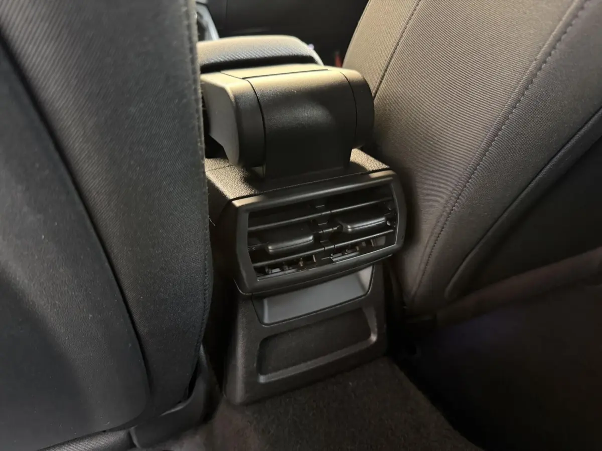 40 TFSI e Advanced edition SoH 97,6% | Apple CarPlay/Android Auto | Cruise & climate control | LED verlichting | Navigatiesysteem | Sfeerverlichting | Sportstoelen | Parkeersensoren achter |