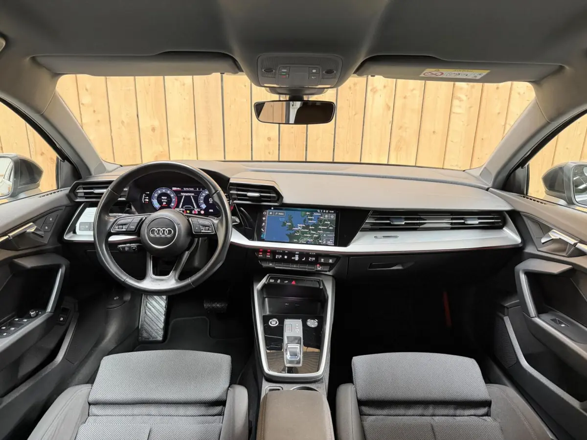40 TFSI e Advanced edition SoH 97,6% | Apple CarPlay/Android Auto | Cruise & climate control | LED verlichting | Navigatiesysteem | Sfeerverlichting | Sportstoelen | Parkeersensoren achter |