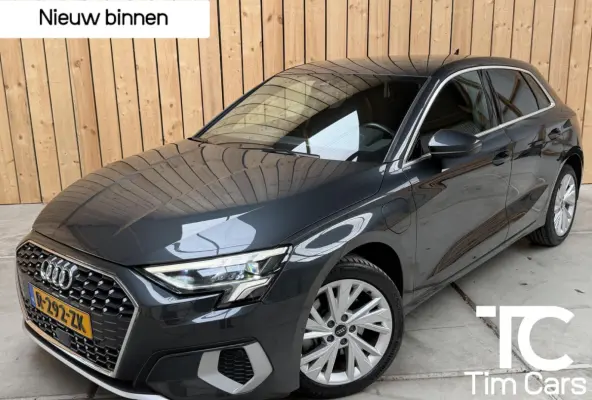 40 TFSI e Advanced edition SoH 97,6% | Apple CarPlay/Android Auto | Cruise & climate control | LED verlichting | Navigatiesysteem | Sfeerverlichting | Sportstoelen | Parkeersensoren achter |