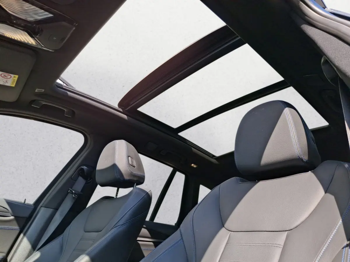 M-SPORT 80 kWh (210kW/286pk) ** LED, LEDER, PANO, TREKH, VERW. STUUR, 20-inch LMV ** 1e EIG - UNFALLFREI ** ** INFORMEER OOK NAAR ONZE AANTREKKELIJKE FINANCIAL-LEASE TARIEVEN **