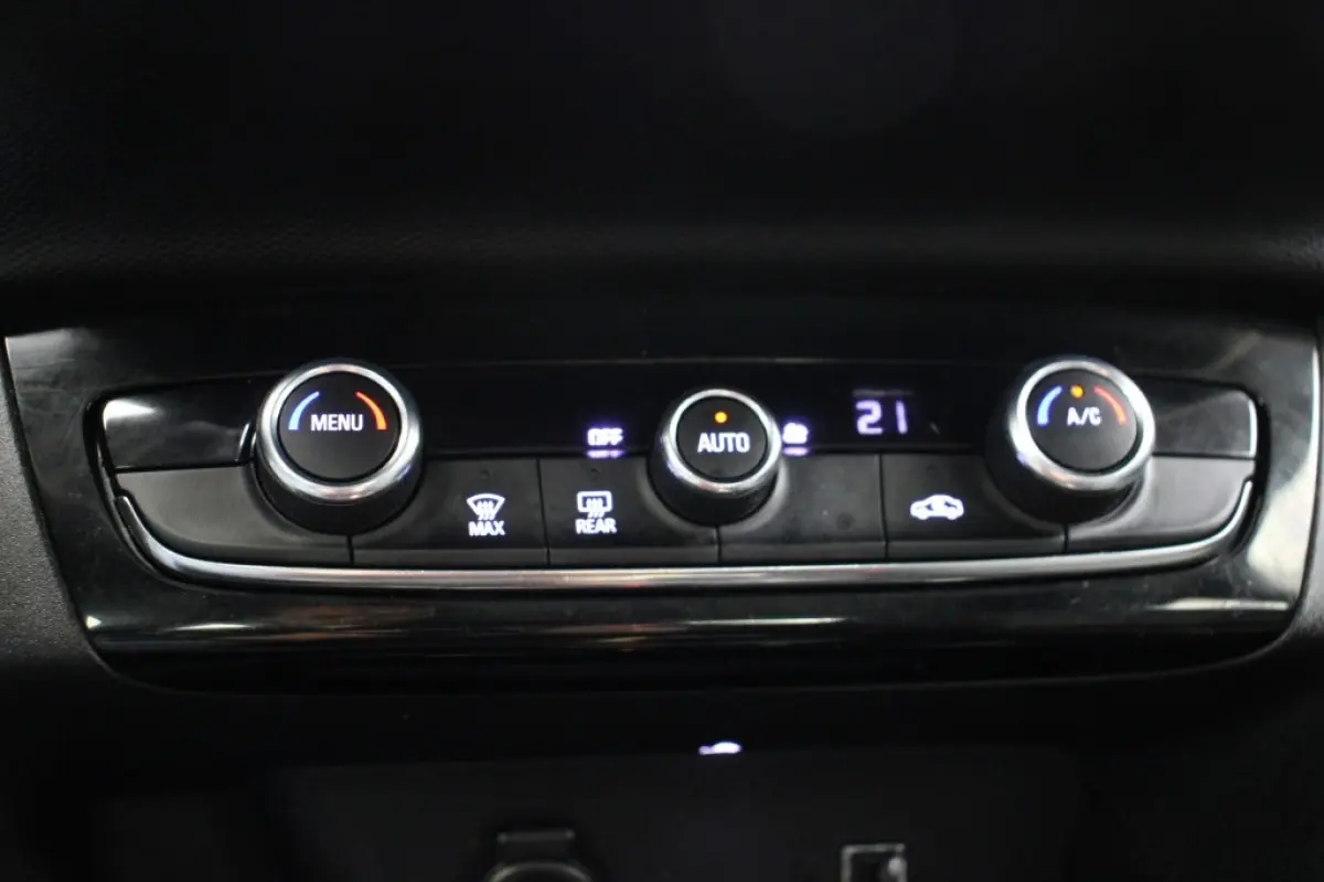 Edition 50 kWh - Carplay, Cruise, Clima, SOH 100%