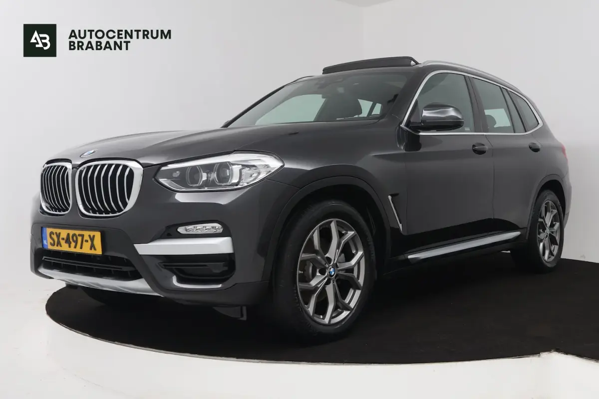 XDrive20i High Executive (PANORAMADAK, DIGITALE COCKPIT, STOELVERWARMING, NAVIGATIE)
