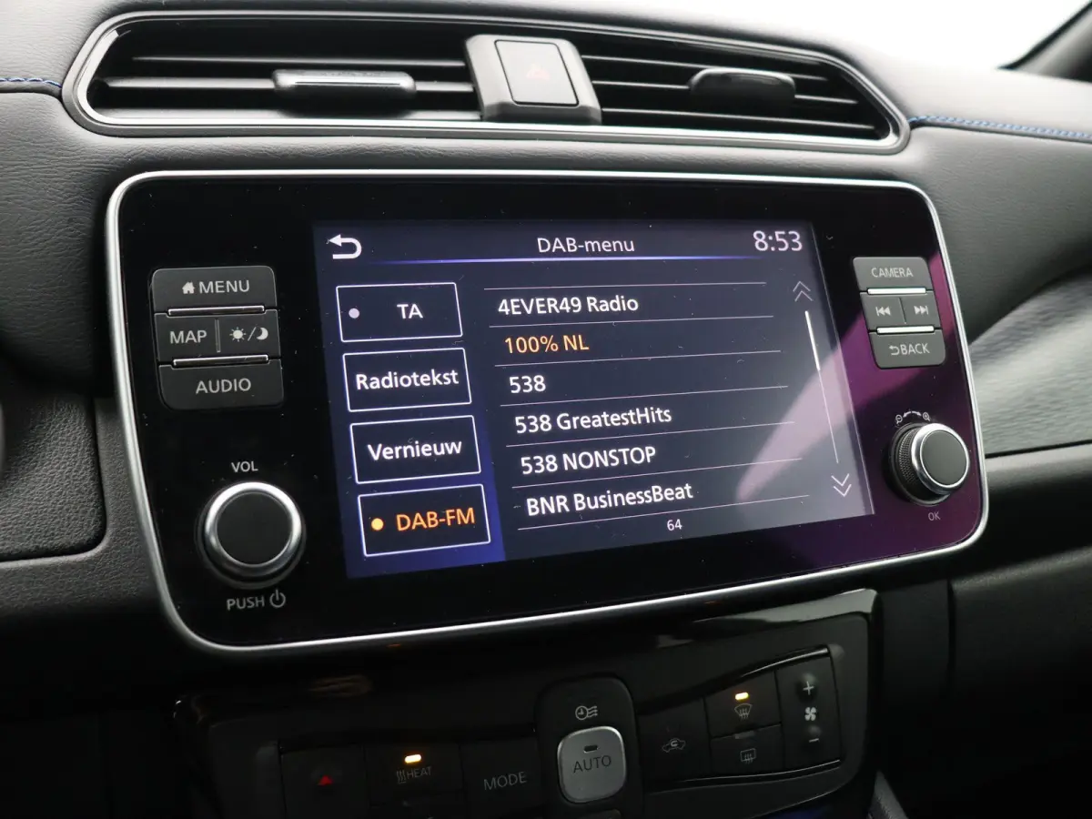 e+ N-Connecta 62 kWh | Stoelverwarming voor & achter | Stuurverwarming | ProPILOT | Climate control | Apple CarPlay | DAB radio |