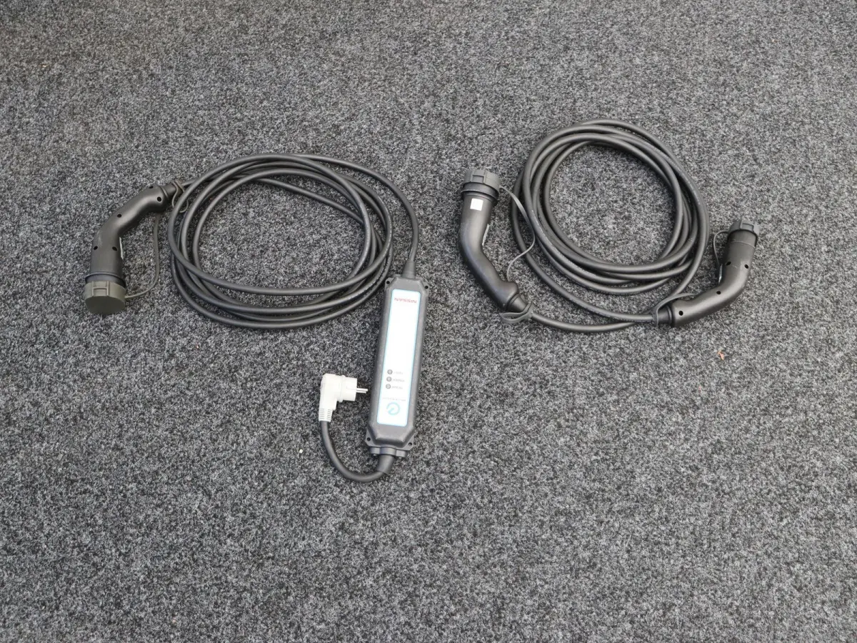 e+ N-Connecta 62 kWh | Stoelverwarming voor & achter | Stuurverwarming | ProPILOT | Climate control | Apple CarPlay | DAB radio |