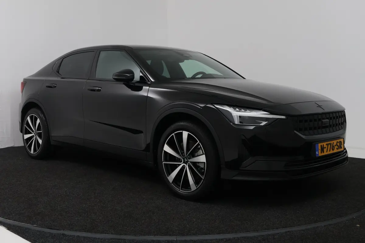 Standard Range Single Motor 63kWh (CAMERA, STOELVERWARMING, CARPLAY)