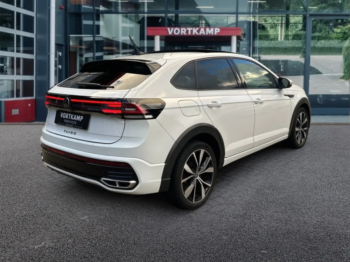 1.0 TSI DSG R-LINE PANO-DAK/CAMERA/ACC/IQ-LIGHTS/STOELVERW/CARPLAY