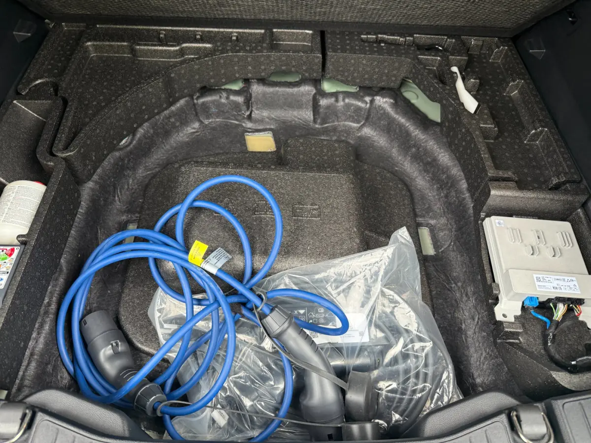 2.5 243pk PHEV Active X Winter, Panorama, HUD, Adop Cruise, 360gr-camera etc.