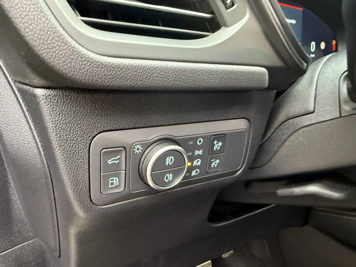 2.5 243pk PHEV Active X Winter, Panorama, HUD, Adop Cruise, 360gr-camera etc.