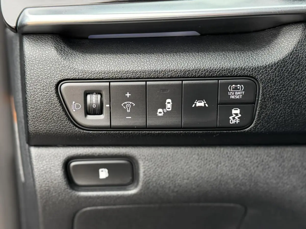 1.6 GDi Hybrid | ACC | Navi | Leder | 18"
