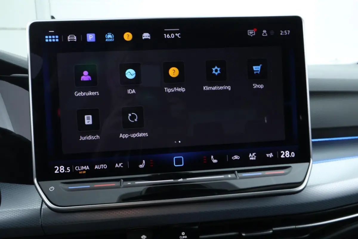 Goal |CARPLAY|LED|ACC|ST+STUUR VWM|CLIMA|LM VELGEN 16'' Volkswagen Golf 1.5 TSI |FACELIFT|ACC|LED|CARPLAY|PDC|ECC|CRUISE|ST VWM|SFEERVERL.