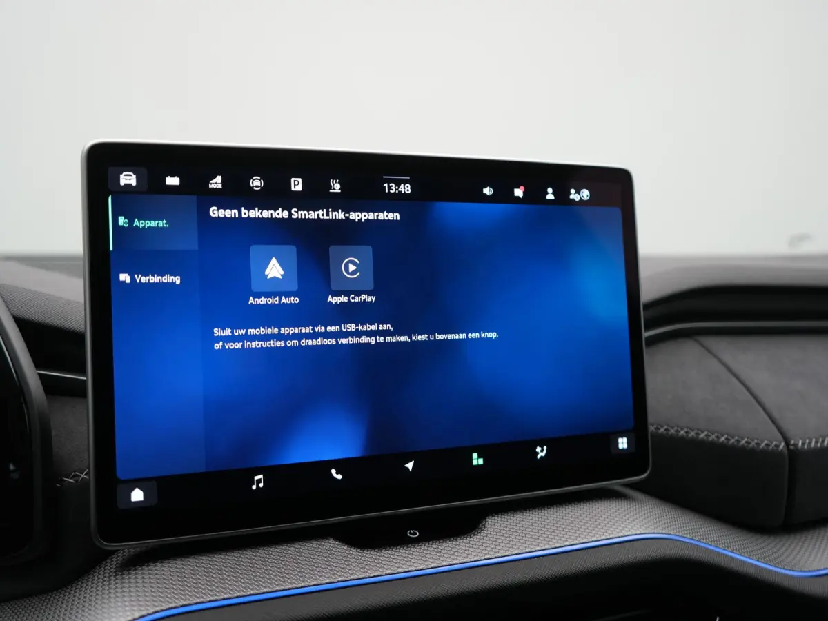 1.5 TSI Sportline Business PHEV 204pk Dealer O.H | Panodak | Trekhaak Af Fabriek | Adaptive Cruise | Head Up | 360 Camera | Canton | Alcantara Sportstoelen Memory & Verwarmd | Stuur Verwarmd