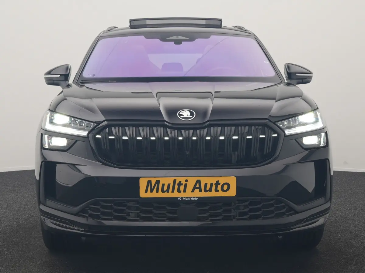 1.5 TSI Sportline Business PHEV 204pk Dealer O.H | Panodak | Trekhaak Af Fabriek | Adaptive Cruise | Head Up | 360 Camera | Canton | Alcantara Sportstoelen Memory & Verwarmd | Stuur Verwarmd