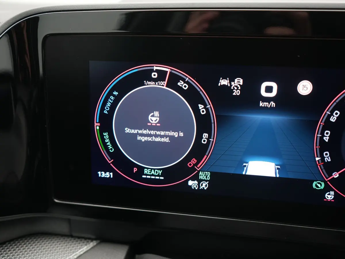 1.5 TSI Sportline Business PHEV 204pk Dealer O.H | Panodak | Trekhaak Af Fabriek | Adaptive Cruise | Head Up | 360 Camera | Canton | Alcantara Sportstoelen Memory & Verwarmd | Stuur Verwarmd