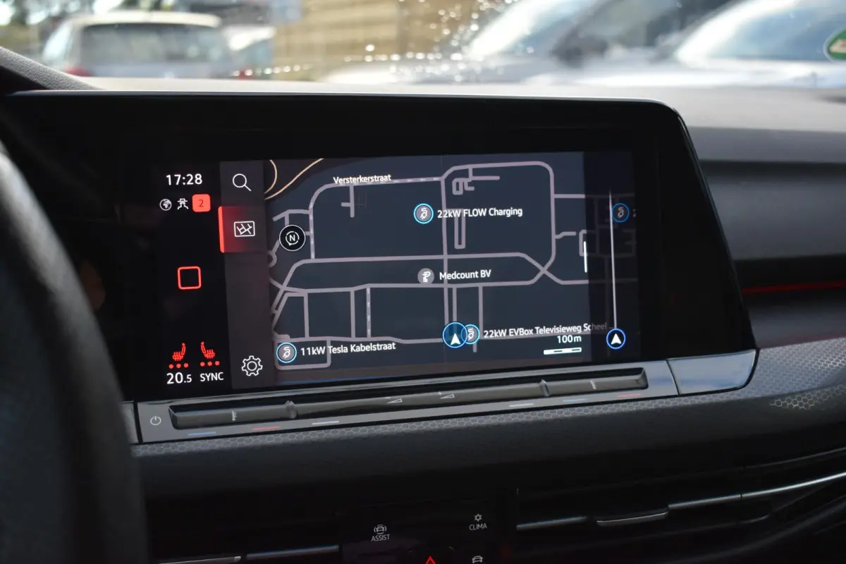 2.0 TSI GTI Pano IQ HK Camera Trekhaak