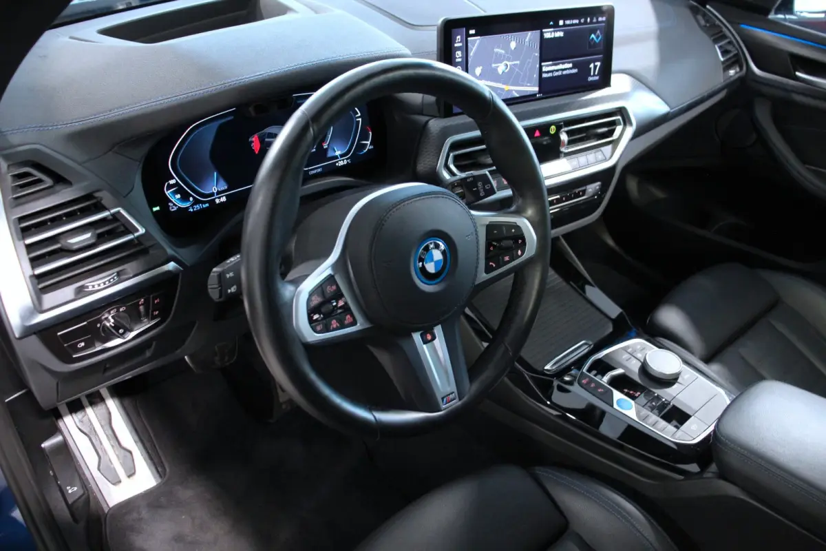 M-SPORT 80 kWh (210kW/286pk) ** LED, LEDER, PANO, VERW. STUUR, 20-inch LMV ** 1e EIG - BMW GARANTIE t/m 04/29 ** ** INFORMEER OOK NAAR ONZE AANTREKKELIJKE FINANCIAL-LEASE TARIEVEN **