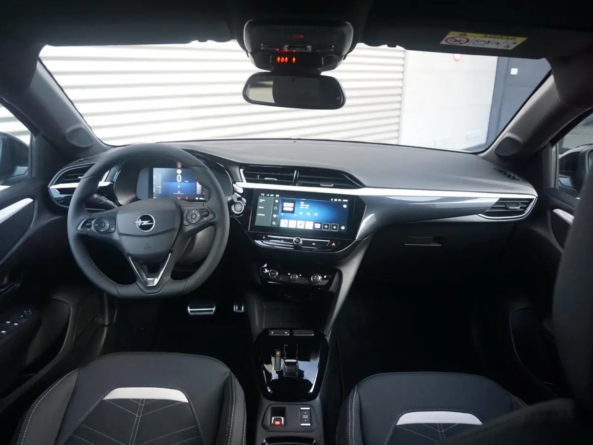 1.2 Turbo Hybrid Ultimate Leder Alcantara