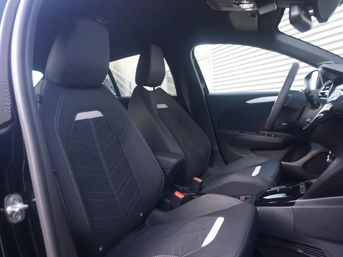 1.2 Turbo Hybrid Ultimate Leder Alcantara