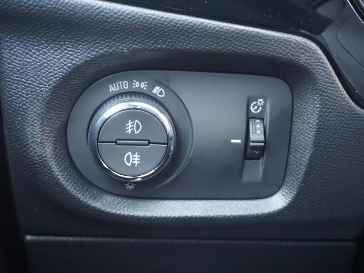 1.2 Turbo Hybrid Ultimate Leder Alcantara