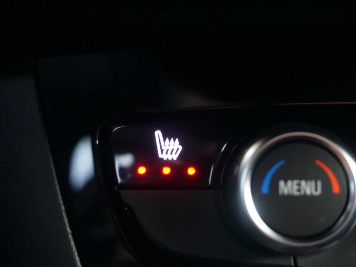 1.2 Turbo Hybrid Ultimate Leder Alcantara