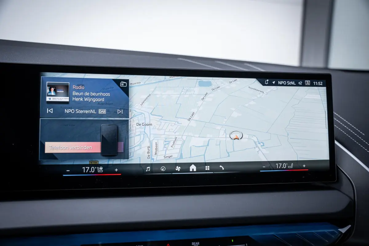 30e xDrive M-Sport Harman/Kardon|Trekhaak|Leder|Stoelmemory|360°camera|Stuurverw.|Nieuwstaat