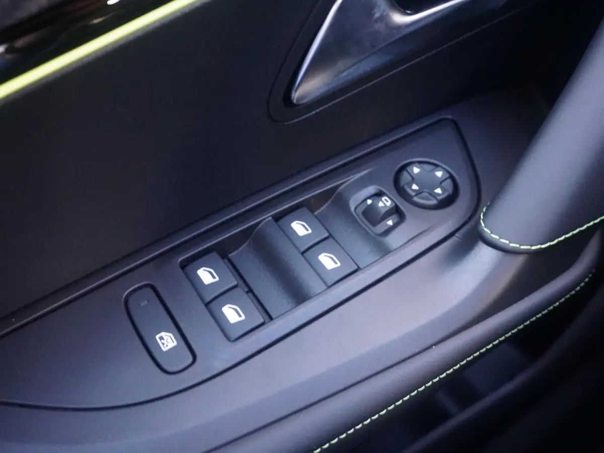 1.2 Hybrid 145 GT 360 Camera