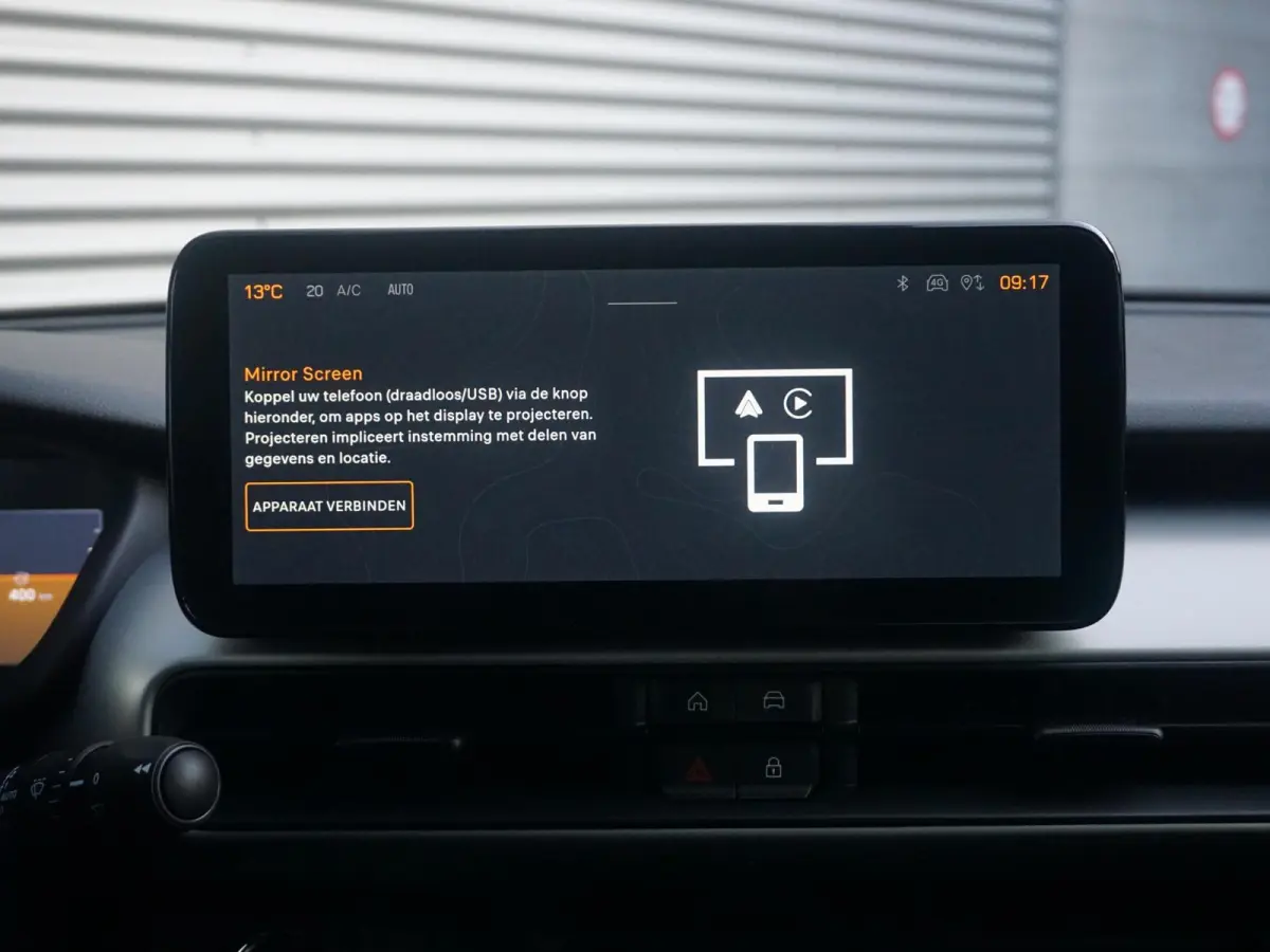 1.2 e-Hybrid Summit Climate control