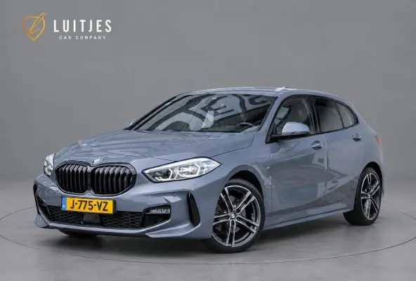 118i M-Sport Schaalstoelen|NL-auto|1e-eig.|StormBay|Carplay|Dealeronderhouden