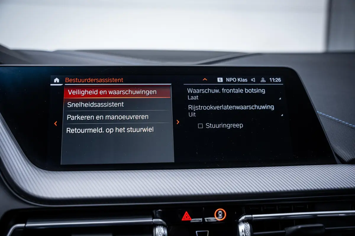 118i M-Sport Schaalstoelen|NL-auto|1e-eig.|StormBay|Carplay|Dealeronderhouden