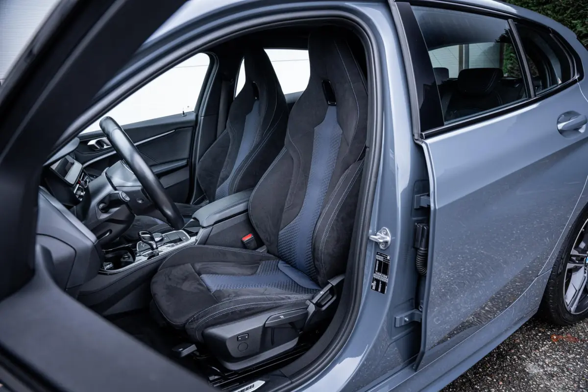 118i M-Sport Schaalstoelen|NL-auto|1e-eig.|StormBay|Carplay|Dealeronderhouden