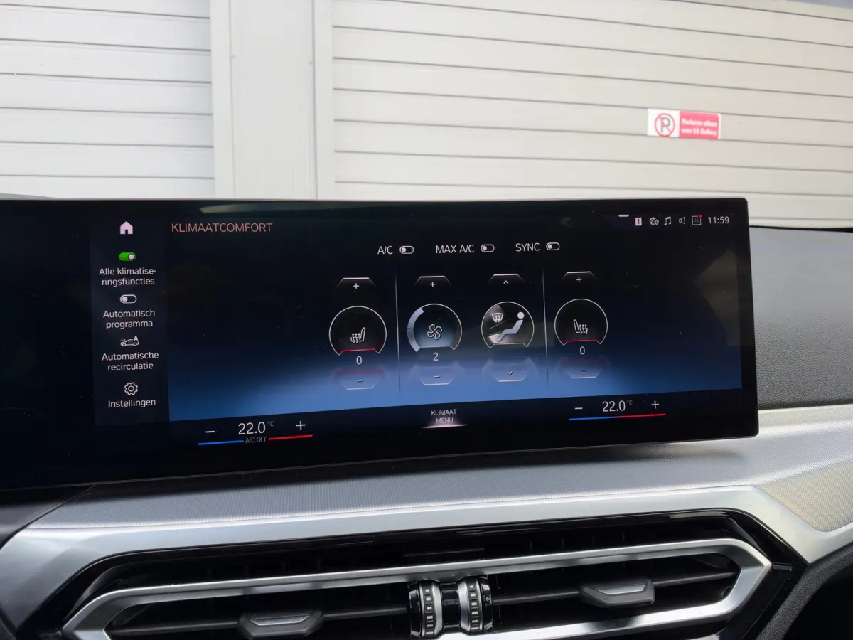 330e M-Sport LED LEDER HUD DAK NAVI BOMVOL
