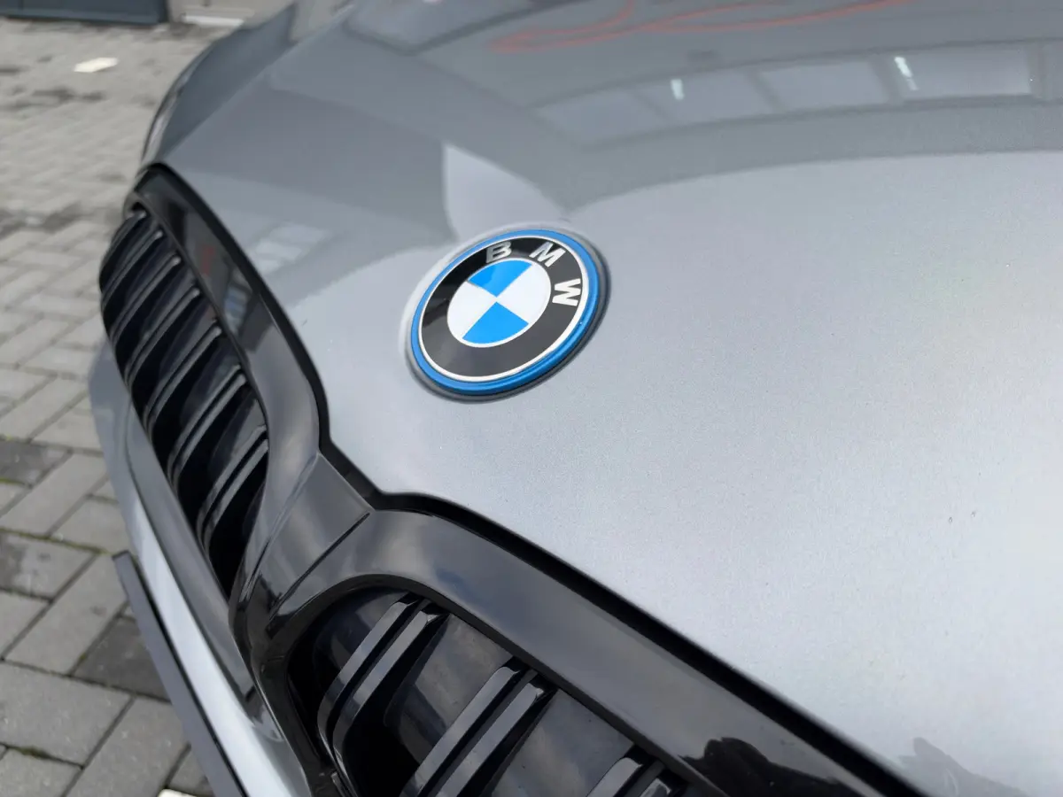 330e M-Sport LED LEDER HUD DAK NAVI BOMVOL