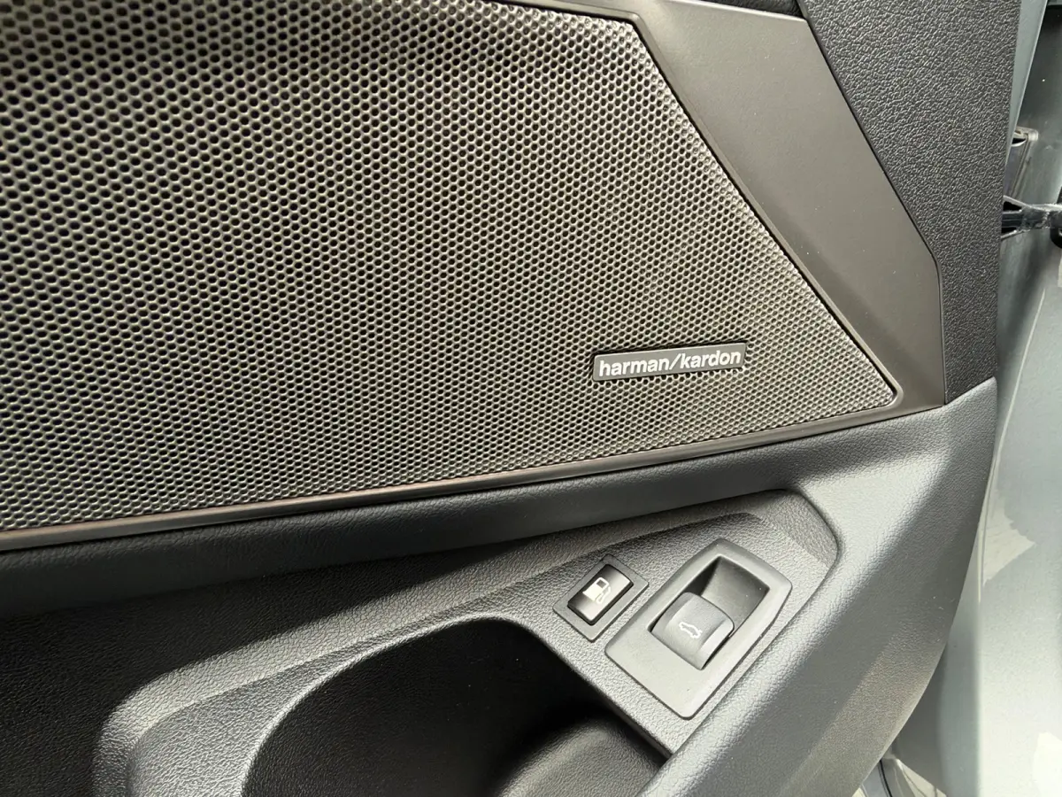 330e M-Sport LED LEDER HUD DAK NAVI BOMVOL