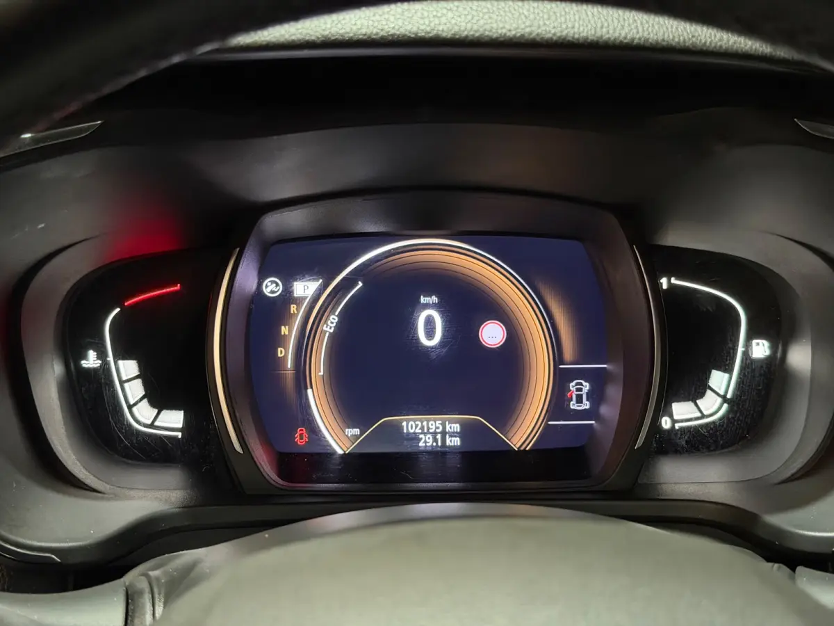 1.2 TCe Bose AUT/LED/NAVI/CRUISE/BOSE/BLIND-SPOT/PDC/CAMERA/4-NWE-BANDEN/DEALER-ONDERH/HALF-LEDER/12-MND-GARANTIE