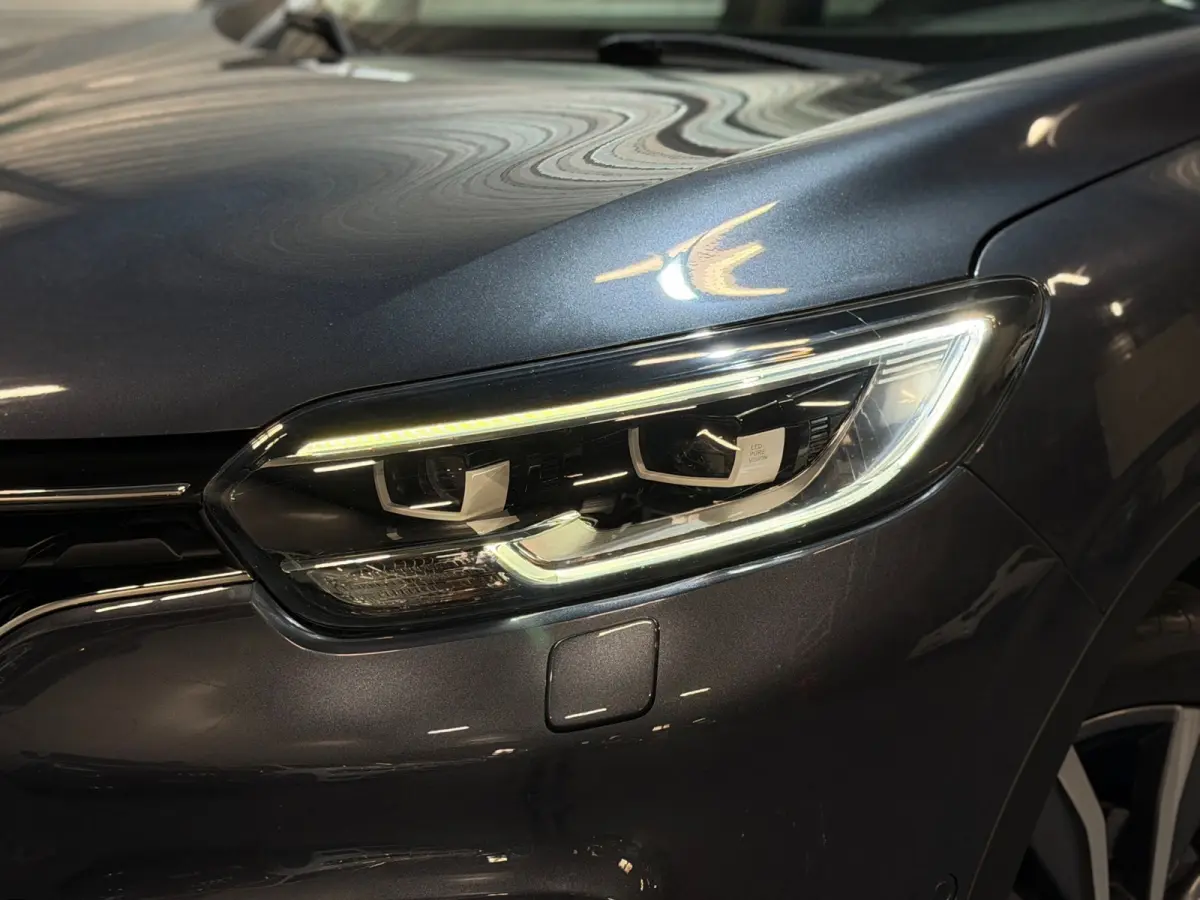 1.2 TCe Bose AUT/LED/NAVI/CRUISE/BOSE/BLIND-SPOT/PDC/CAMERA/4-NWE-BANDEN/DEALER-ONDERH/HALF-LEDER/12-MND-GARANTIE