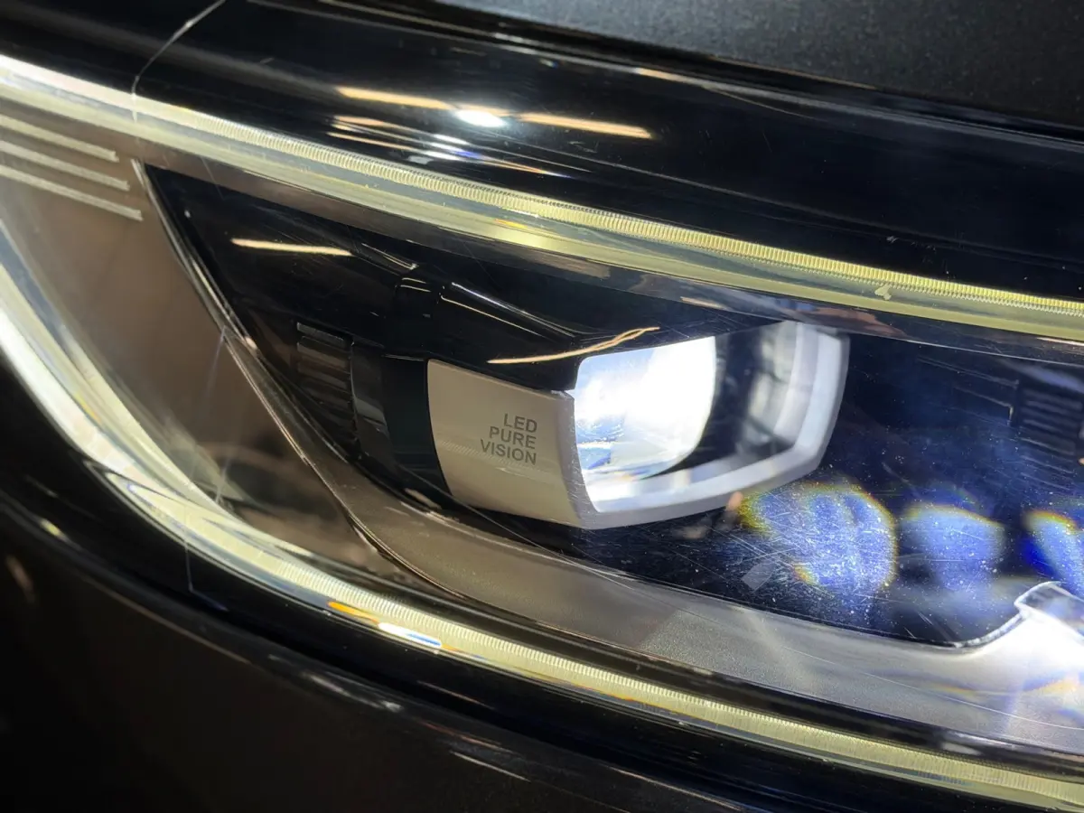 1.2 TCe Bose AUT/LED/NAVI/CRUISE/BOSE/BLIND-SPOT/PDC/CAMERA/4-NWE-BANDEN/DEALER-ONDERH/HALF-LEDER/12-MND-GARANTIE