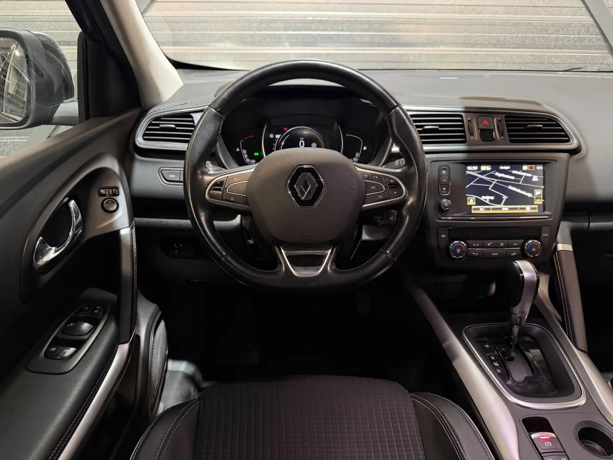 1.2 TCe Bose AUT/LED/NAVI/CRUISE/BOSE/BLIND-SPOT/PDC/CAMERA/4-NWE-BANDEN/DEALER-ONDERH/HALF-LEDER/12-MND-GARANTIE