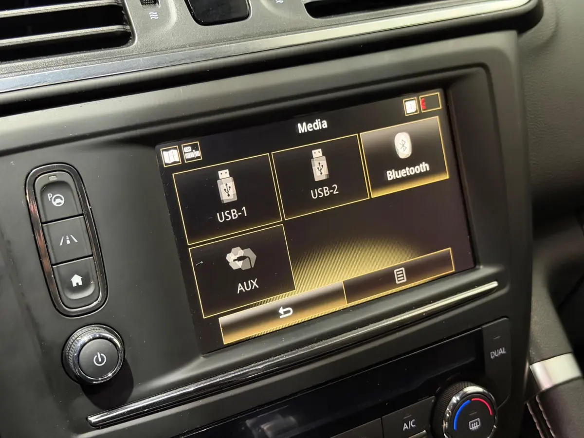 1.2 TCe Bose AUT/LED/NAVI/CRUISE/BOSE/BLIND-SPOT/PDC/CAMERA/4-NWE-BANDEN/DEALER-ONDERH/HALF-LEDER/12-MND-GARANTIE