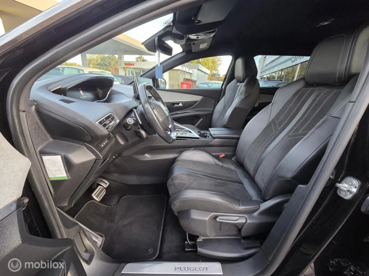 1.2 PureTech GT Aut/Carplay/Virtual/7Pers/Leder
