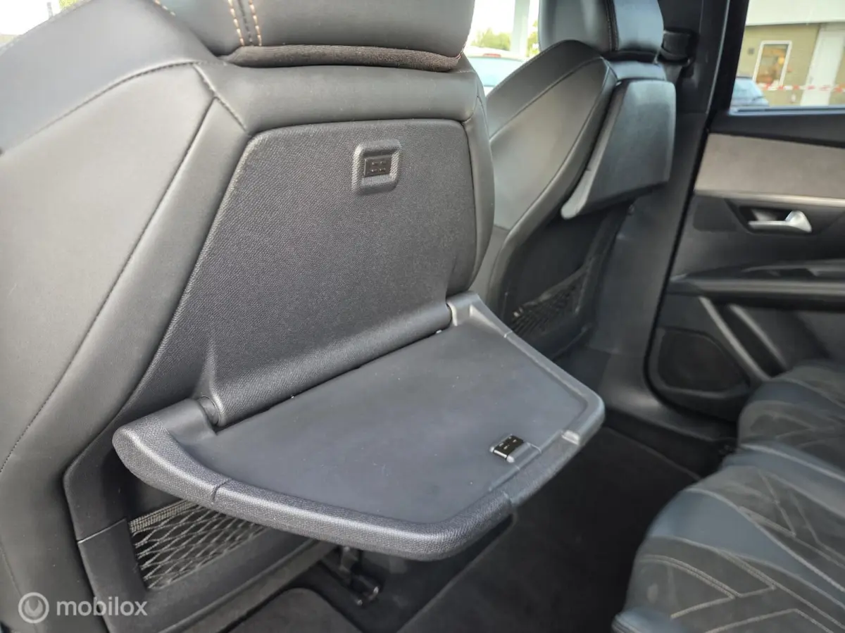 1.2 PureTech GT Aut/Carplay/Virtual/7Pers/Leder