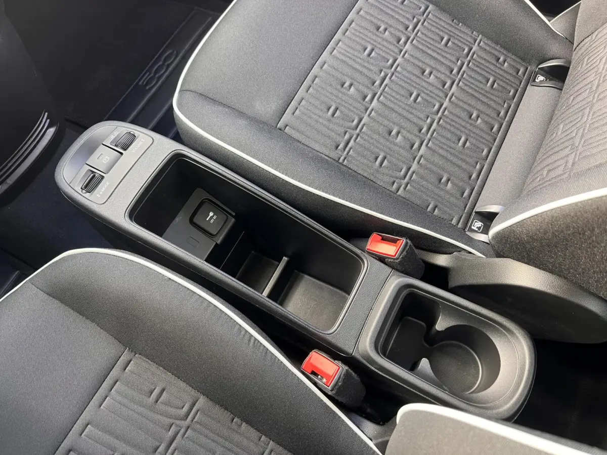 *Abarth 17” Mugello* 24 kWh / CarPlay / 4x Assist