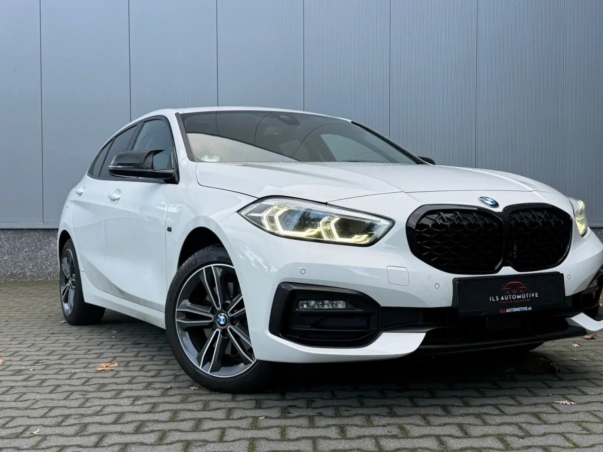 118i M-Pakket 2020 CarPlay Navi Stoelverwarming