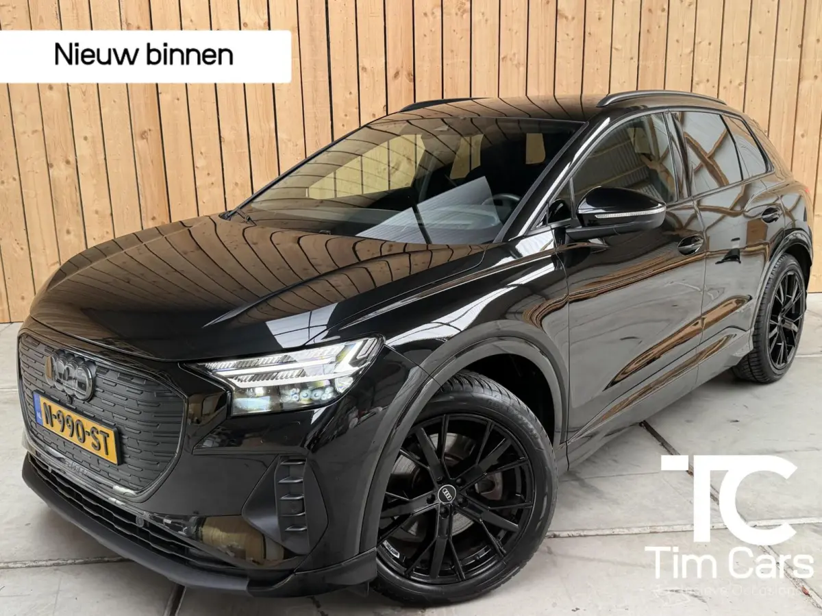 40 Launch edition Advanced Plus 77 kWh SoH 96,49% Achteruitrijcamera | Apple CarPlay/Android Auto | Adaptieve cruise control | Climate control | Getint glas | Leren bekleding | SONOS audio |