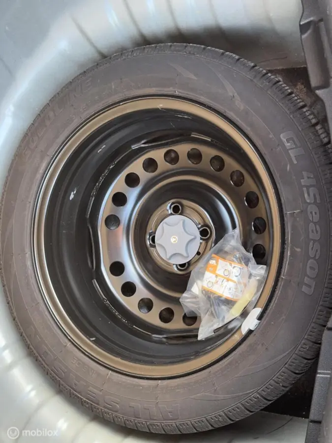 0.9 IG-T N-Connecta NL AUTO GEEN IMPORT !