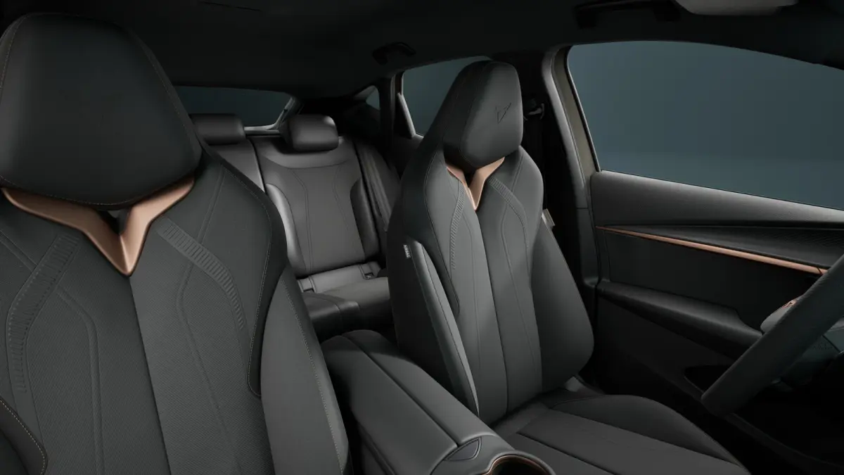 Business | Achteruitrijcamera | Digitaal instrumentenpaneel (Virtual Cockpit) | Draadloze Apple CarPlay™, Android Auto™