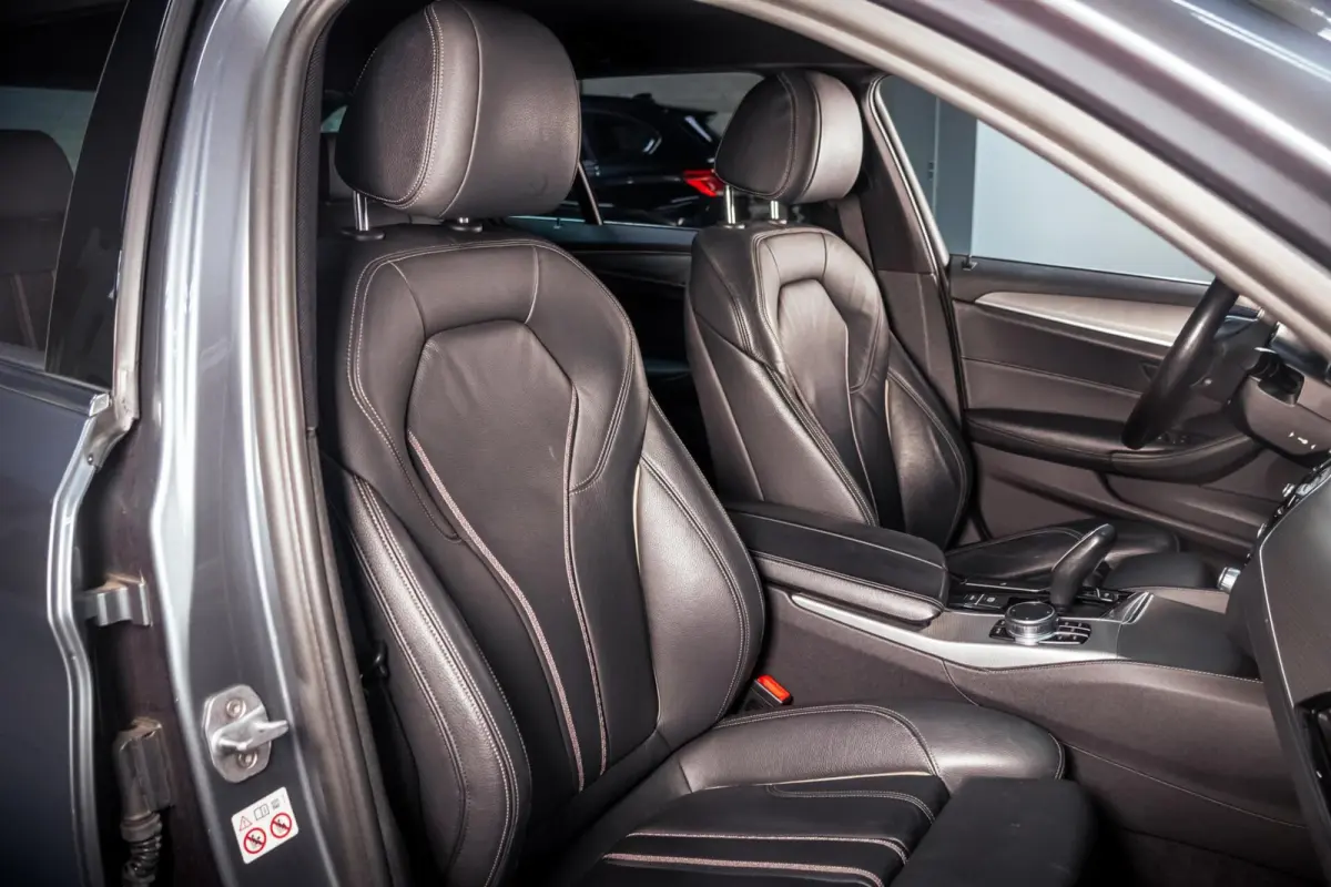 520i M-Sport|Memory|Trekhaak|HiFi|Sfeer|Orig NL|Leder