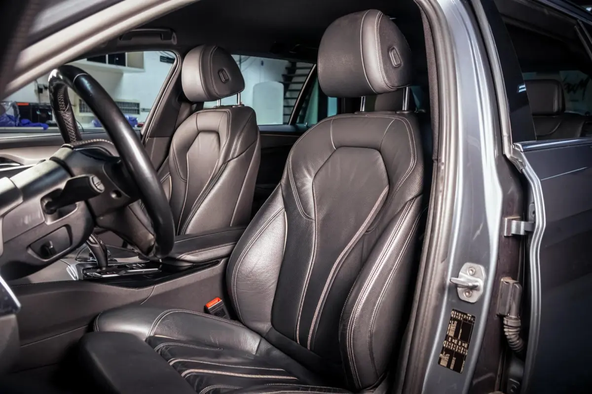 520i M-Sport|Memory|Trekhaak|HiFi|Sfeer|Orig NL|Leder