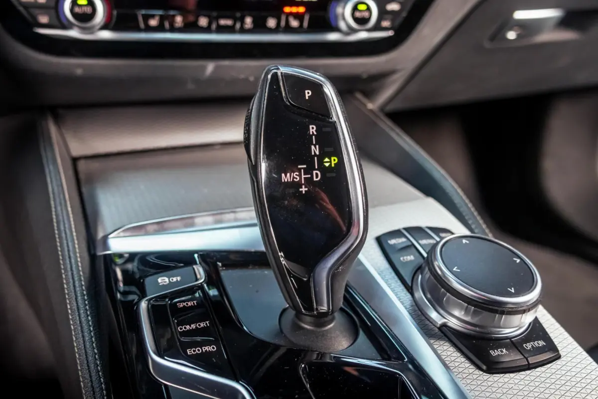 520i M-Sport|Memory|Trekhaak|HiFi|Sfeer|Orig NL|Leder