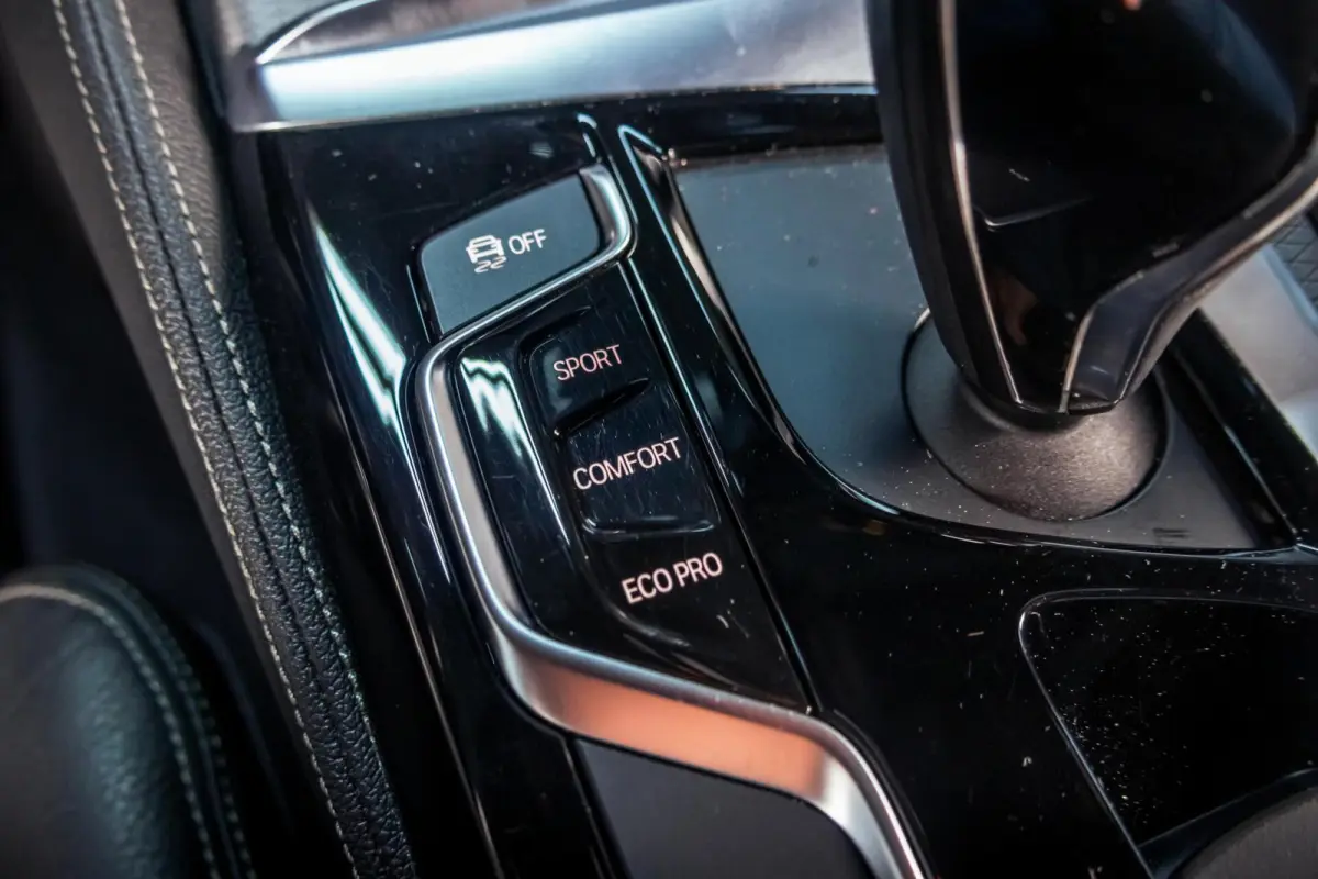 520i M-Sport|Memory|Trekhaak|HiFi|Sfeer|Orig NL|Leder