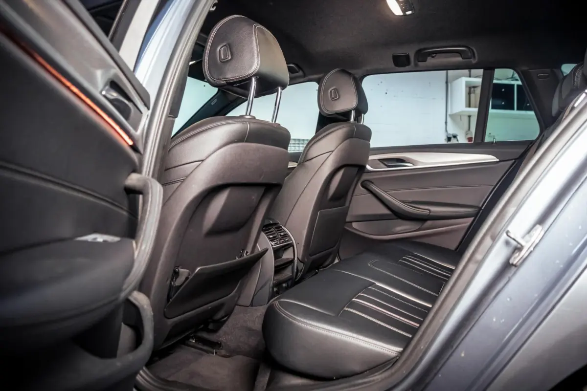 520i M-Sport|Memory|Trekhaak|HiFi|Sfeer|Orig NL|Leder